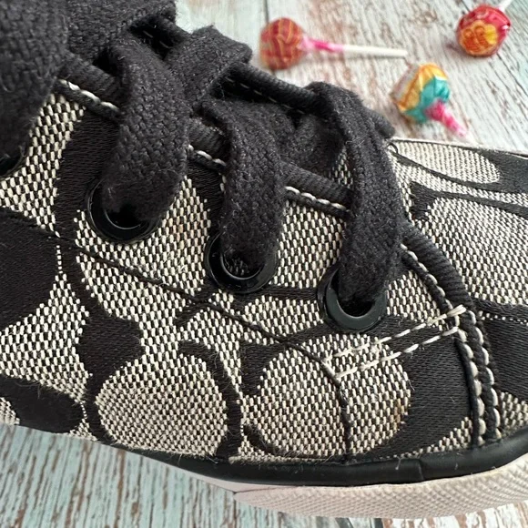 🔹Coach Women’s Black Printed Sneakers - Size 6B🔸 - Picture 5 of 16